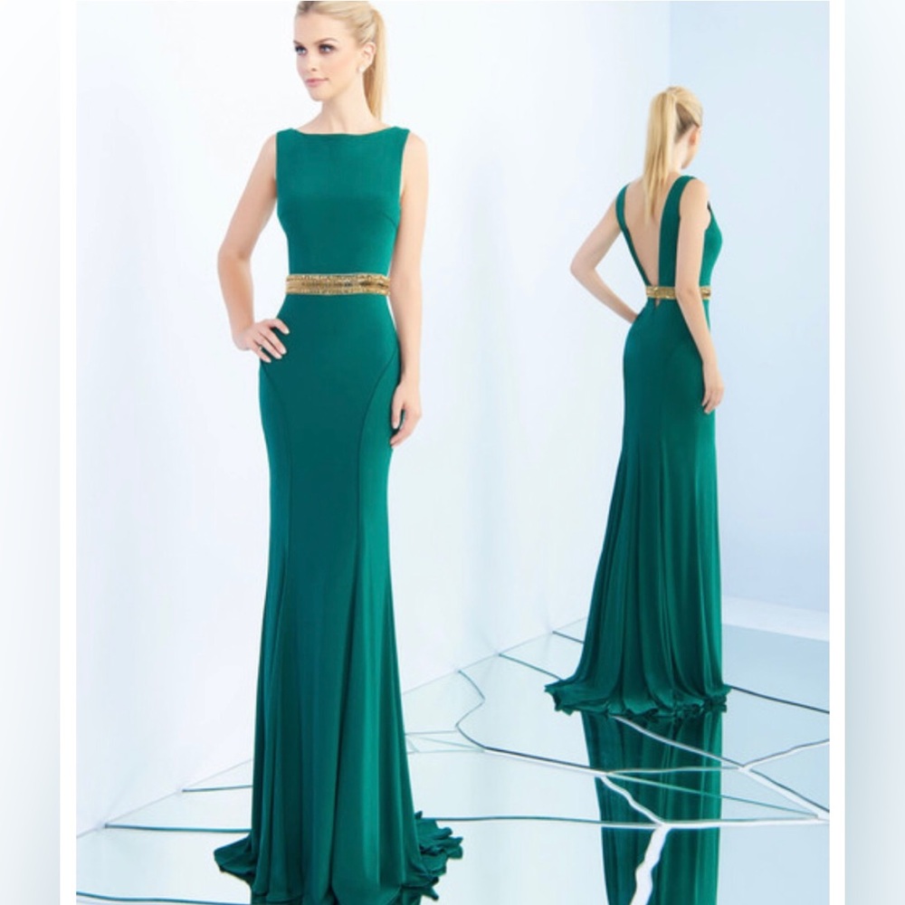 Mac duggal IEENA green size 10